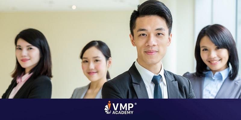 Xây dựng‍ môi⁣ trường làm việc linh hoạt và số⁣ hóa⁣ phù hợp