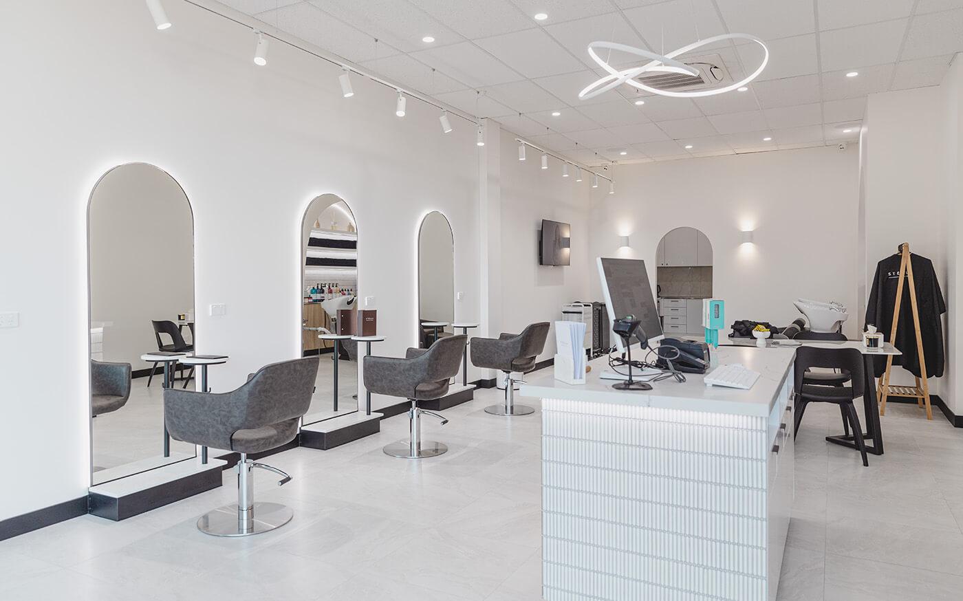 Tránh những sai‍ lầm phổ biến khi đặt tên salon ⁢tóc