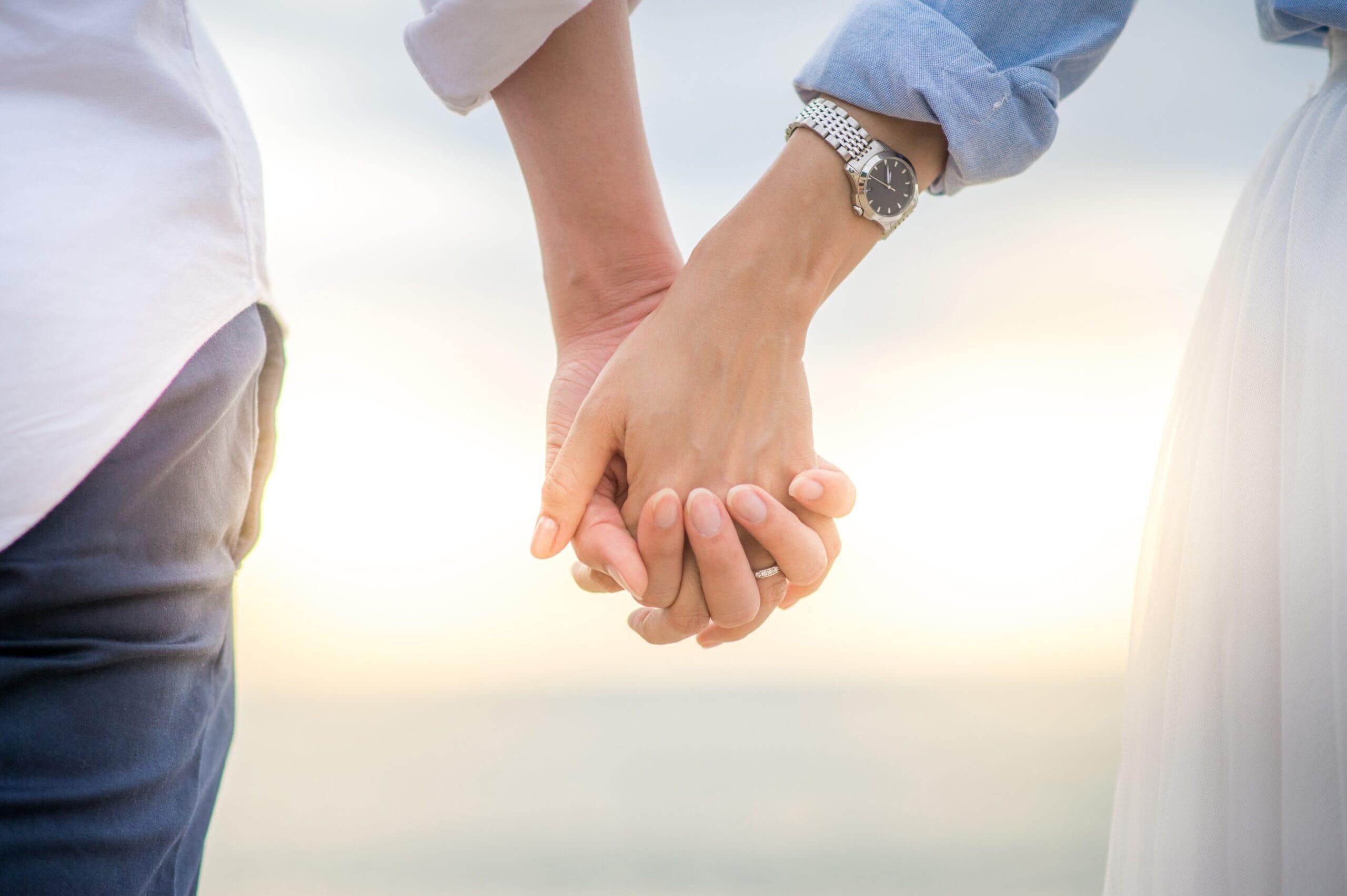 Bí quyết giữ gìn hôn nhân bền ‌lâu theo năm tháng