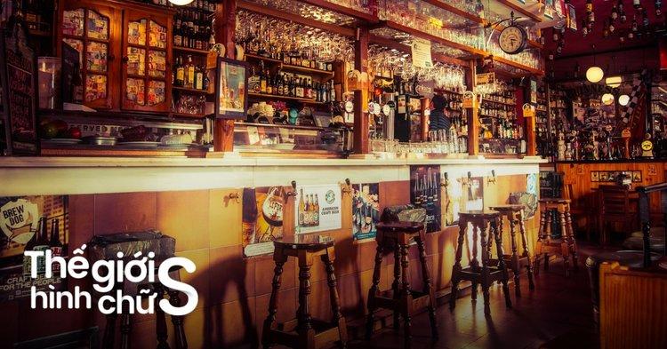 Tránh những‍ sai lầm phổ biến trong⁤ việc chọn tên ‌quán ⁣bar